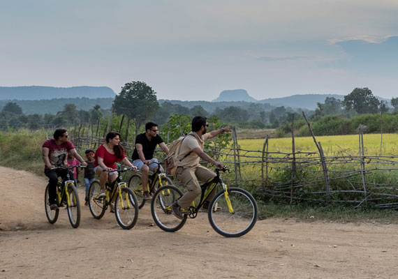 Cycling in Bandhavgarh 